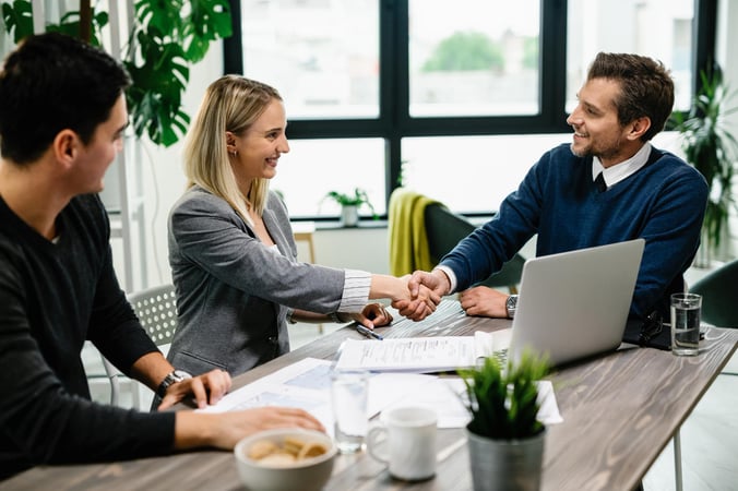"Freelance IT ou consultant IT : les clients à prospecter"